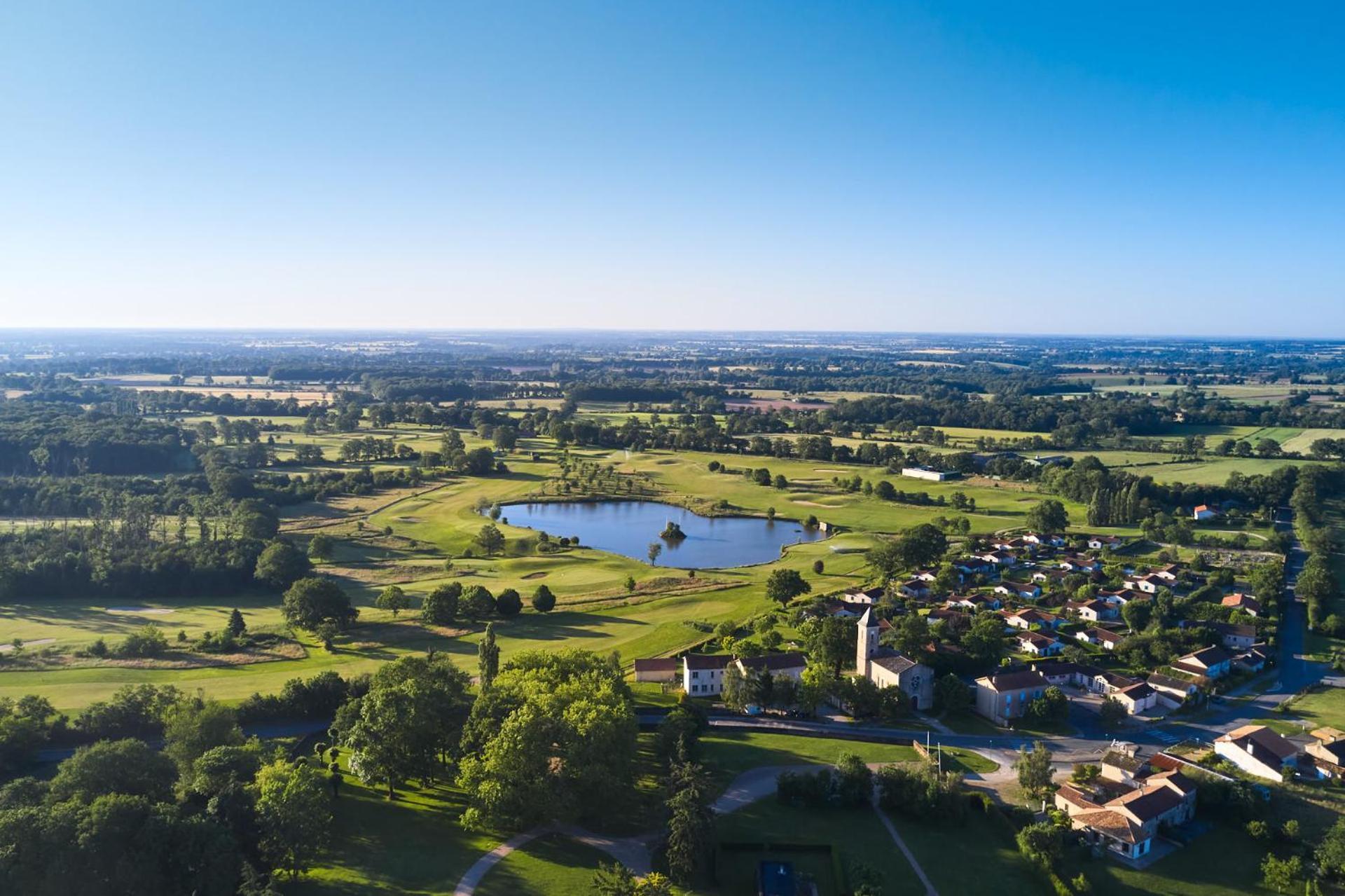 Les Chails Gite Les Forges (Deux-Sevres) Exterior foto